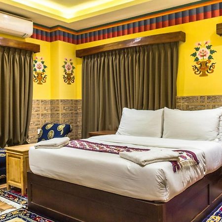 White Dragon Hotel Punakʽa Zewnętrze zdjęcie